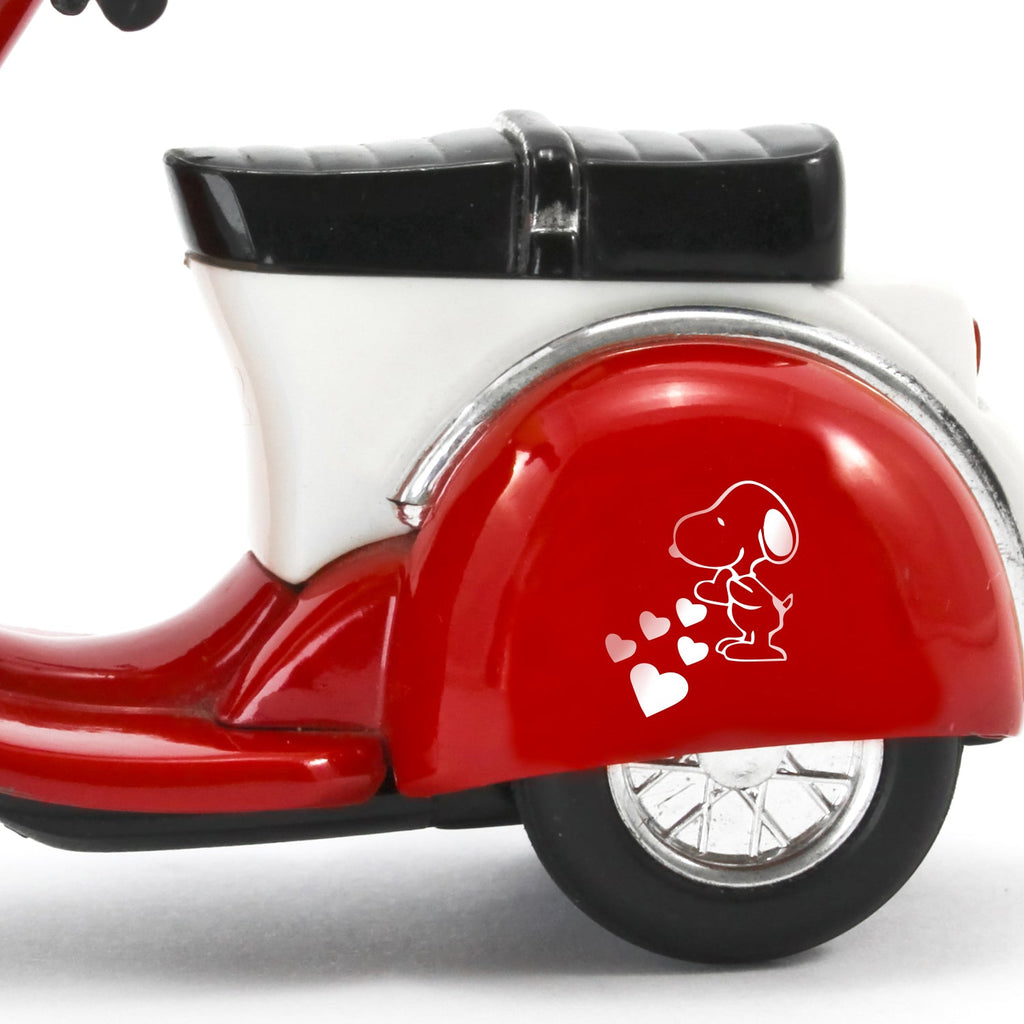 Snoopy Love Hearts Cartoon Wall Art Decal /7.1" x 5.9" Decoration Vinyl Sticker