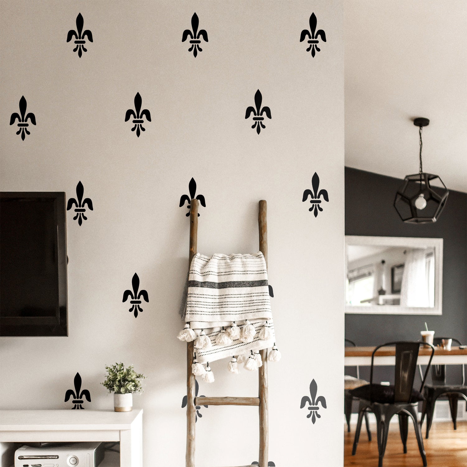 Set of 10 Vinyl Wall Art Decals - Fleur De Lis - 7" x 4" Each - Modern French Decor for Home Apartment Workplace Decor - Mid Century Design for Living Room Bedroom Office Decals (7" x 4" Each, Black) 660078136348