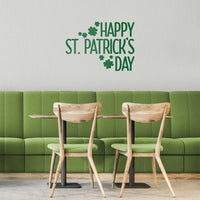 St Patrick's Day Vinyl Wall Art Decal - Happy St Patrick's Day - 16" x 23" - St Patty's Holiday Home Living Room Bedroom Sticker - Indoor Outdoor Office Workplace Apartment Decor (16" x 23", Green) 660078137437
